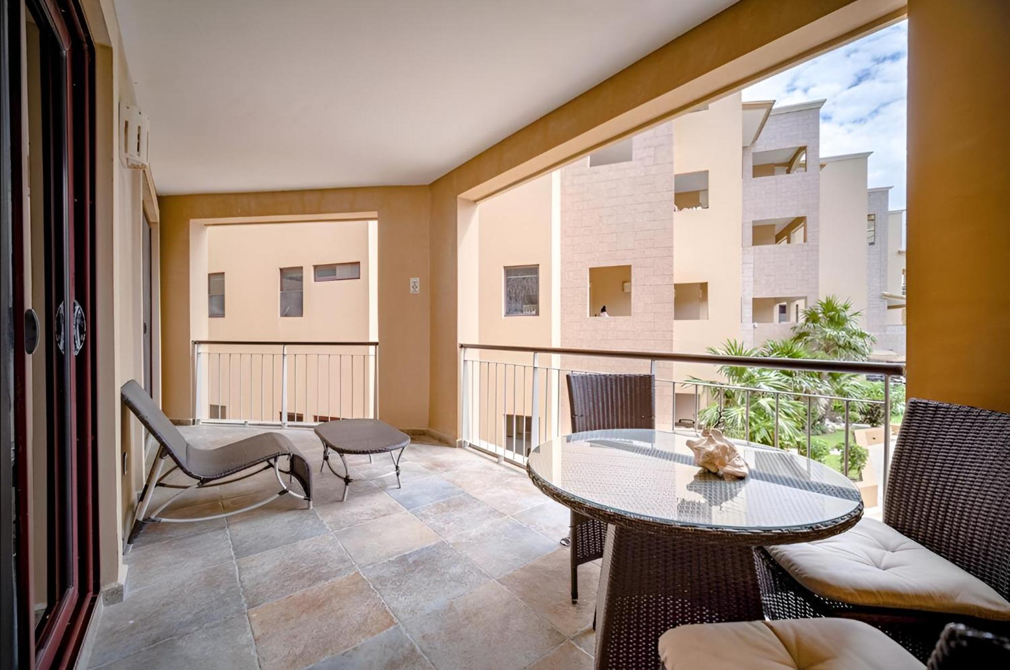 Apartamento 205 C: Centrally Located Apto. With Ocean View Playa del Carmen